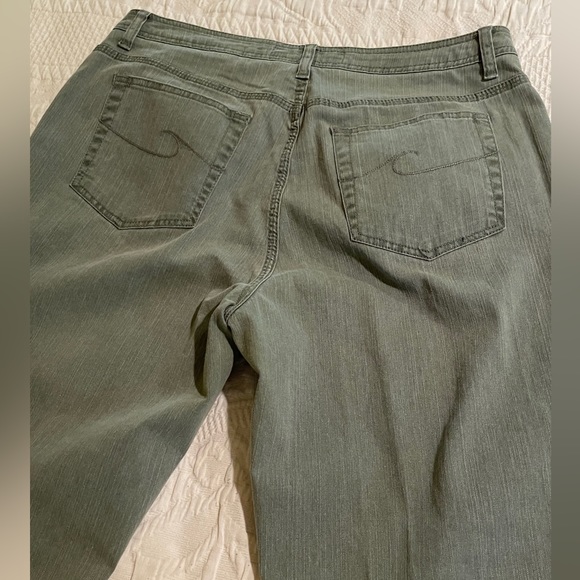 Chico Denim pants in light green. Chico Size 2 =Size 12 - Picture 5 of 7